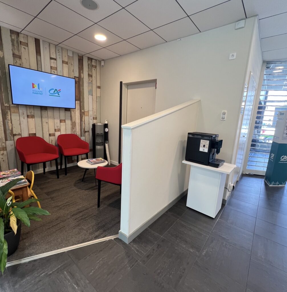 Salle d’attente/accueil crédit agricole