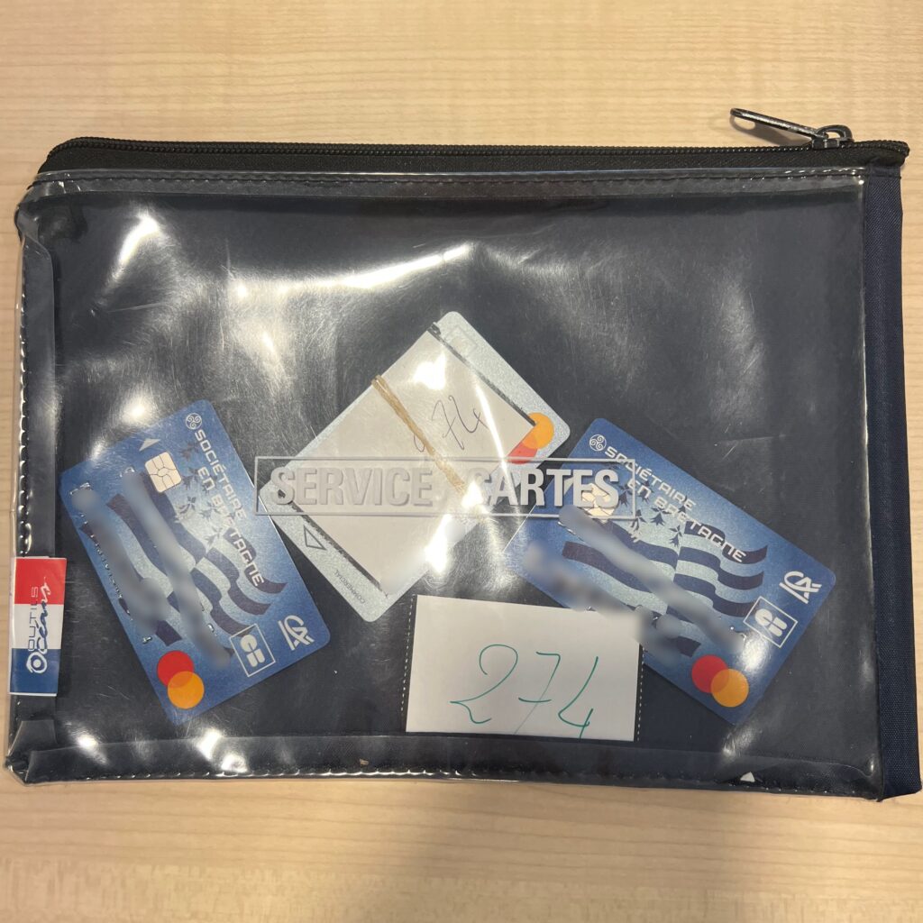 Carte reçus le matin dans la boite au lettre